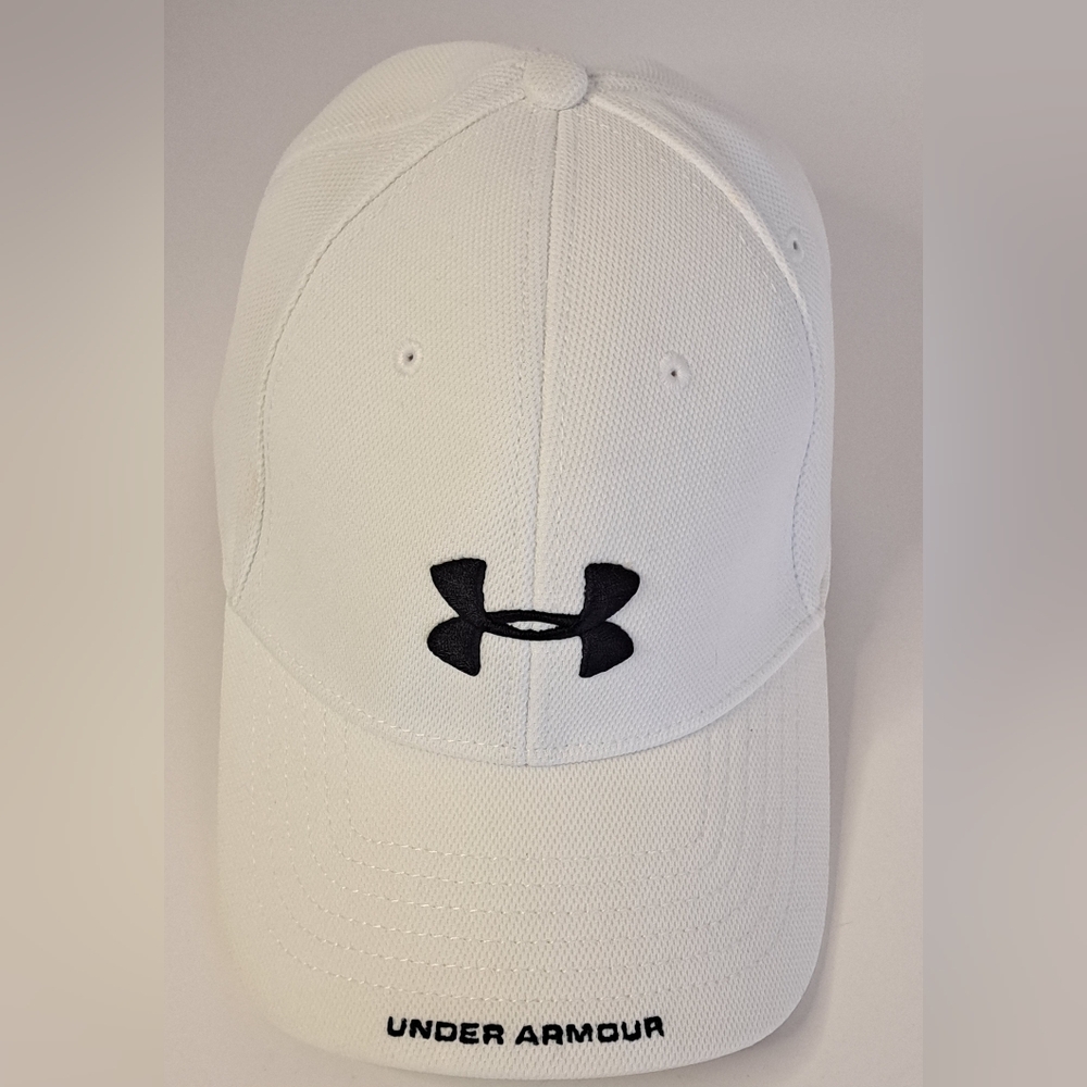 Under Armour Hat Cap L/XL White Black Blitzing Control Stretch Fit Unisex Adult
